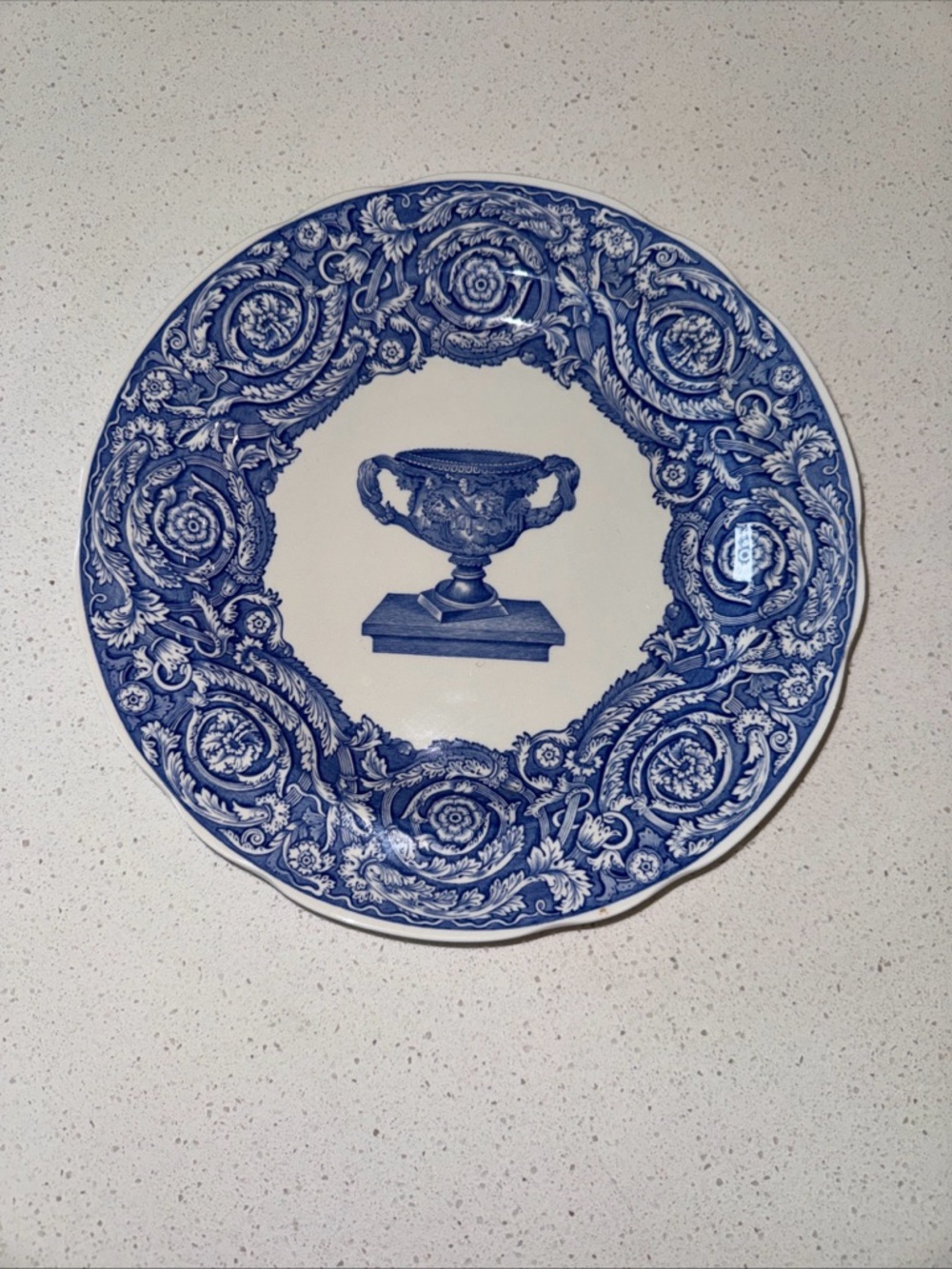 Spode "Warwick Vase" Plate England Blue Room Collection Dinner Plate 10.5”